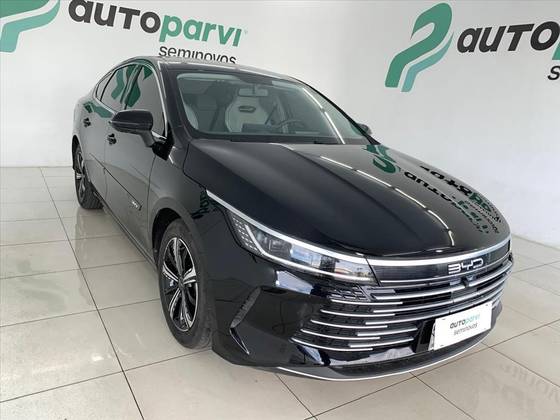 BYD KING 1.5 DM-I PHEV GL AUTOMÁTICO BYD KING 1.5 DM-I PHEV GL AUTOMÁTICO